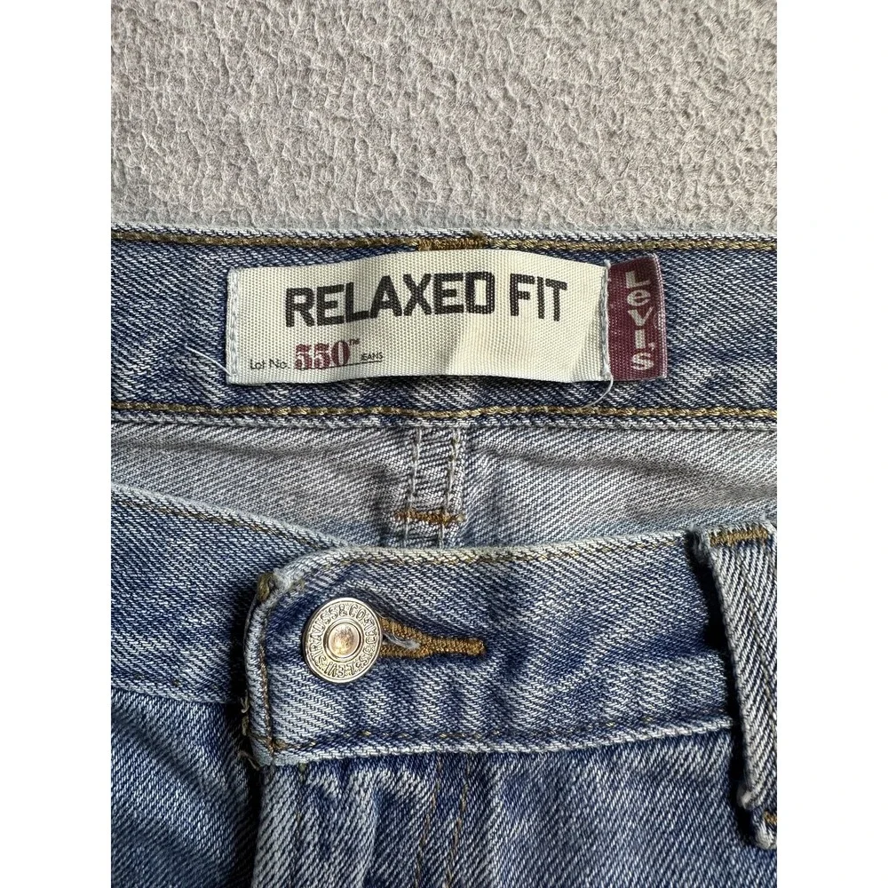 Vintage‎ Levi's 550 Relaxed Fit Jeans Mens 40x32 Light Wash Blue Tapered Denim